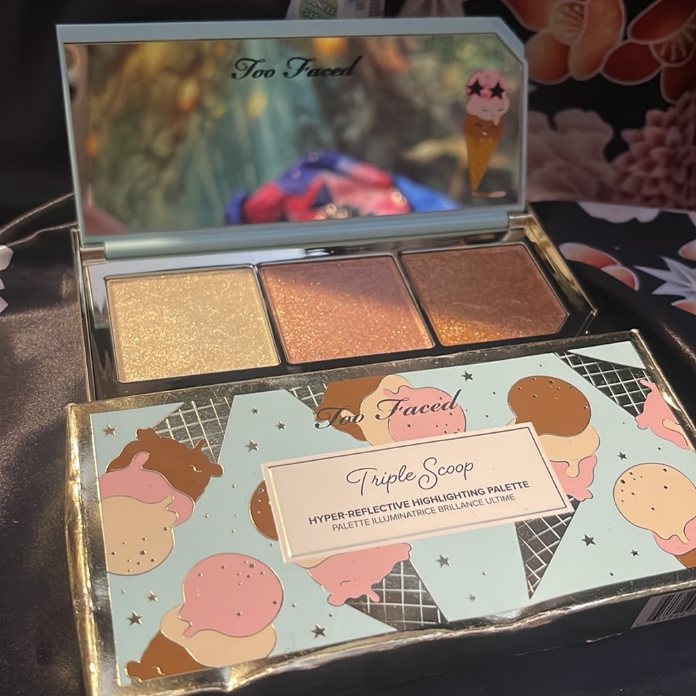 Too Faced Triple Scoop Highlighting Palette